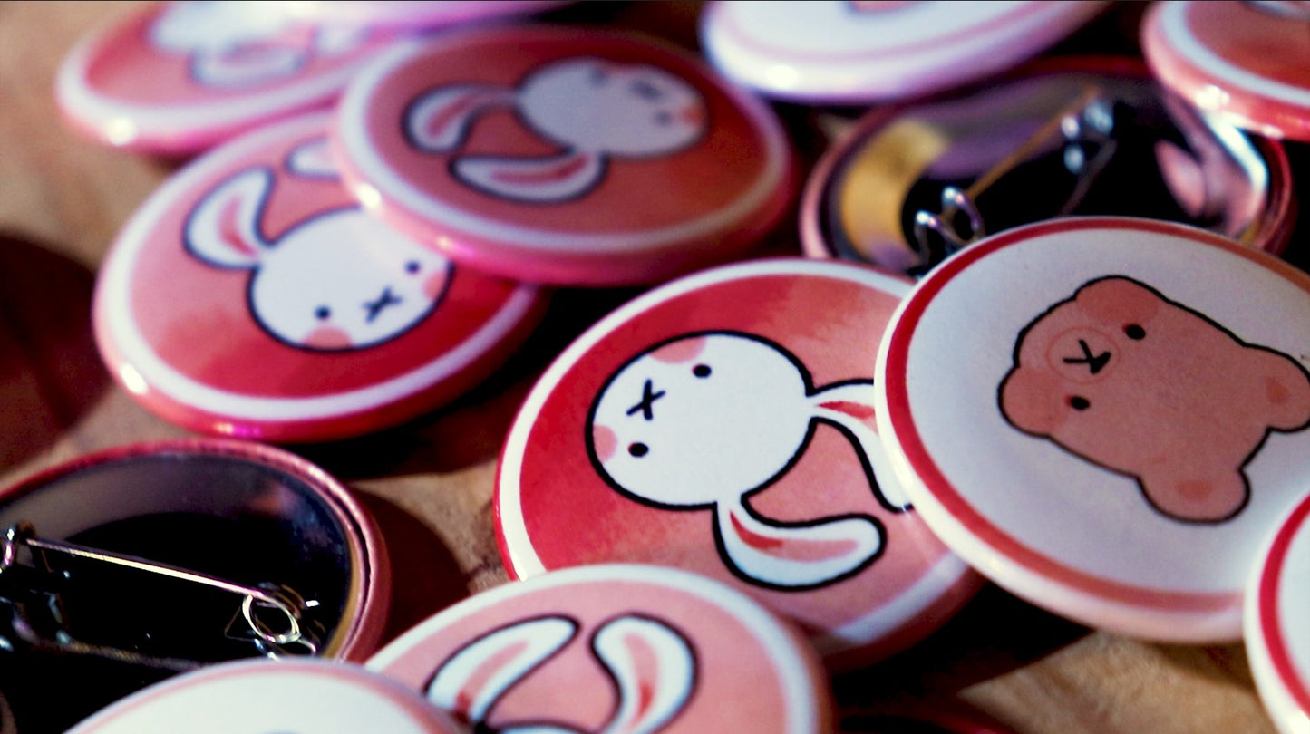 Daisy Sprinkleface Pin